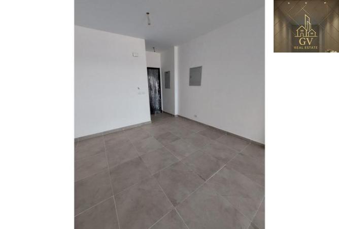 8600961 - Property Image 3