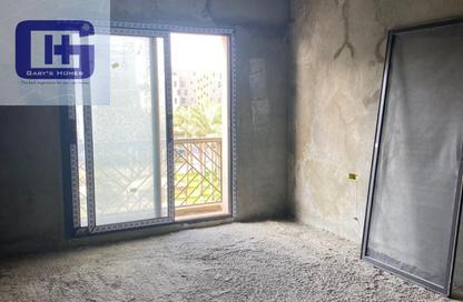 Apartment - 2 Bedrooms - 3 Bathrooms for sale in Eastown - 5th Settlement Compounds - The 5th Settlement - New Cairo City - Cairo