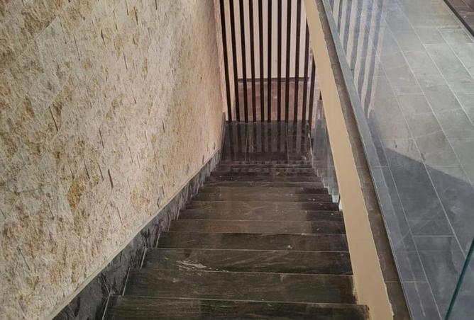 8698012 - صورة العقار 3