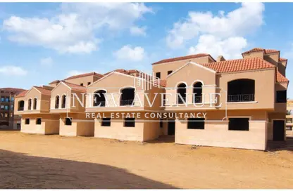 Townhouse - 4 Bedrooms - 4 Bathrooms for sale in Parkside El Shorouk - Maadi View - El Shorouk Compounds - Shorouk City - Cairo