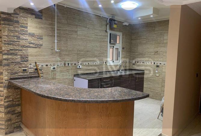 77329798 - Property Image 3