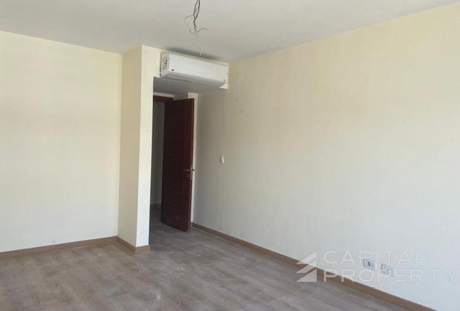 102059488 - Property Image 2