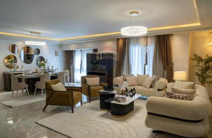 Apartment - 3 Bedrooms - 3 Bathrooms for sale in Moon Residences - Fifth Square - The 5th Settlement - New Cairo City - Cairo
