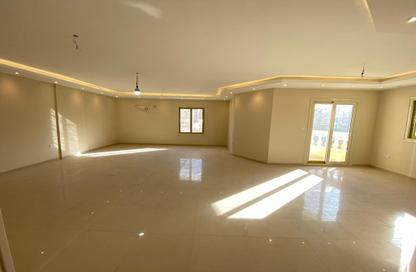 Apartment - 3 Bedrooms - 3 Bathrooms for rent in 8th Zone - Nasr City - Cairo
