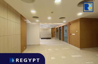 Office Space - Studio - 4 for rent in South Gate Mall - South Teseen St. - The 5th Settlement - New Cairo City - Cairo