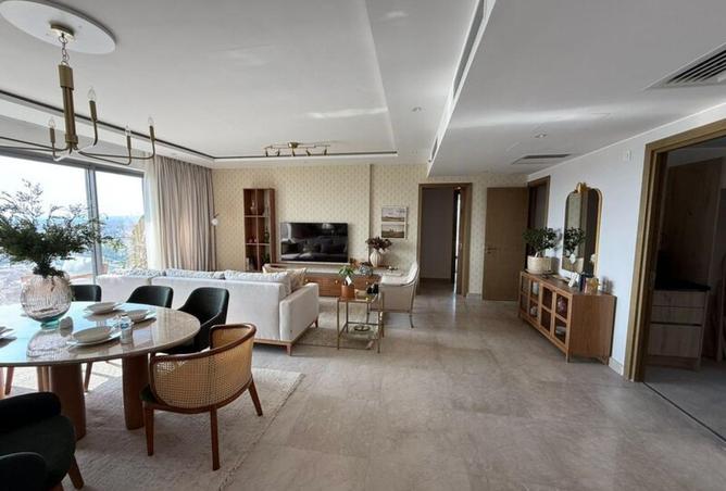 8585941 - Property Image 2