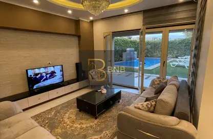 Villa - 6 Bedrooms - 7 Bathrooms for rent in Palm Hills New Cairo - 5th Settlement Compounds - The 5th Settlement - New Cairo City - Cairo