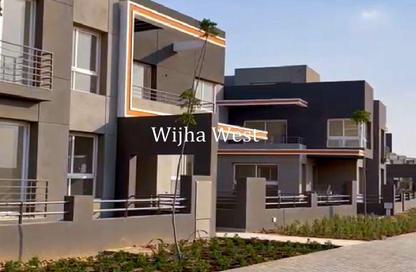 Townhouse - 3 Bedrooms - 2 Bathrooms for sale in Kayan - Sheikh Zayed Compounds - Sheikh Zayed City - Giza