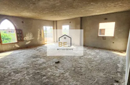 شقة - 4 غرف نوم - 3 حمامات للبيع في حي النادي - مدينة الشروق - القاهرة