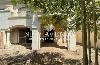 Villa - 5 Bedrooms - 4 Bathrooms for sale in El Patio Oro - 5th Settlement Compounds - The 5th Settlement - New Cairo City - Cairo