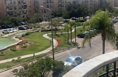 Apartment - 3 Bedrooms - 3 Bathrooms for sale in Beverly Hills Road - 17th District - Sheikh Zayed City - Giza