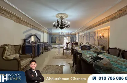 شقة - 3 غرف نوم - 2 حمامات للايجار في شارع محمد فوزي معاذ - سموحة - حي شرق - الاسكندرية