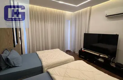 Penthouse - 3 Bedrooms - 2 Bathrooms for sale in Stone Residence - 5th Settlement Compounds - The 5th Settlement - New Cairo City - Cairo