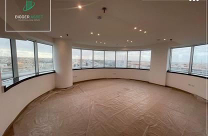 Office Space - Studio - 3 Bathrooms for rent in V90 - North Teseen St. - The 5th Settlement - New Cairo City - Cairo