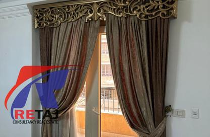 Apartment - 4 Bedrooms - 2 Bathrooms for rent in Mohamed Hassan Badran St. - 6th Zone - Nasr City - Cairo