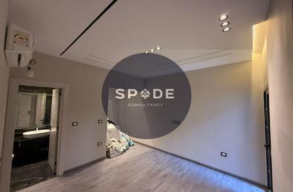 Apartment - 2 Bedrooms - 2 Bathrooms for sale in El Patio Oro - 5th Settlement Compounds - The 5th Settlement - New Cairo City - Cairo