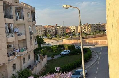 Apartment - 3 Bedrooms - 3 Bathrooms for sale in 1st Neighborhood - 9th Area - Shorouk City - Cairo