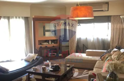 شقة - 3 غرف نوم - 4 حمامات للايجار في ميدان اسوان - العجوزة - الجيزة