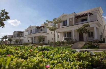 Townhouse - 4 Bedrooms - 4 Bathrooms for sale in Mountain View Giza Plateau - Ring Road - 6 October City - Giza