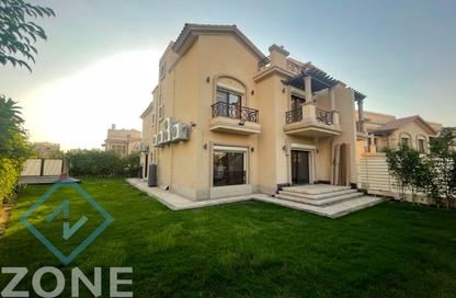 Villa - 5 - 4 for sale in Privado - Madinaty - Cairo