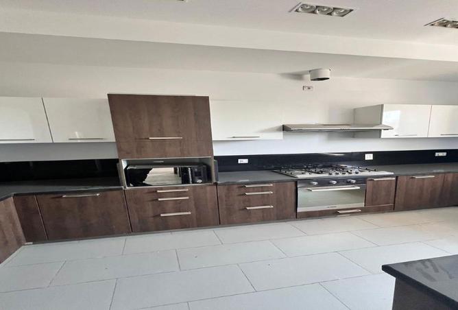 72451856 - Property Image 3