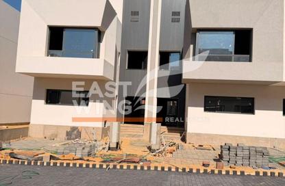 Townhouse - 3 - 4 for sale in Eastshire compound - 5th Settlement Compounds - The 5th Settlement - New Cairo City - Cairo