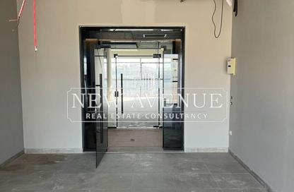 Office Space - 1 Bedroom for rent in Concord Plaza - South Investors Area - New Cairo City - Cairo