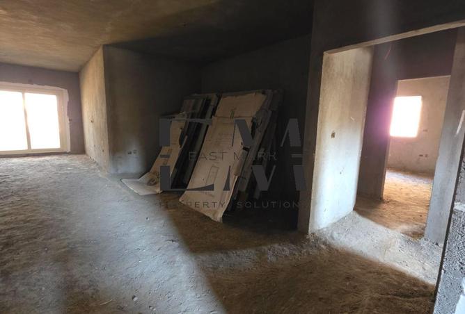 98833649 - Property Image 2