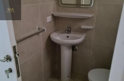 Apartment - 3 Bedrooms - 3 Bathrooms for rent in South Lotus - El Lotus - New Cairo City - Cairo