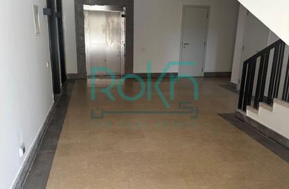 Apartment - 3 - 2 for sale in Vye Sodic - New Zayed City - Sheikh Zayed City - Giza