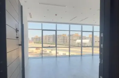 Office Space - 3 Bedrooms - 1 Bathroom for rent in 90 Street - The 5th Settlement - New Cairo City - Cairo