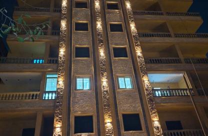 Apartment - 2 Bedrooms - 1 Bathroom for sale in Hadayek El Ahram - Giza