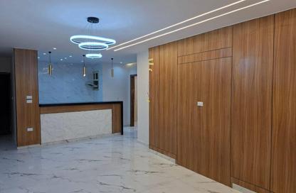 Apartment - 2 Bedrooms - 1 Bathroom for sale in Hadayek El Ahram - Giza