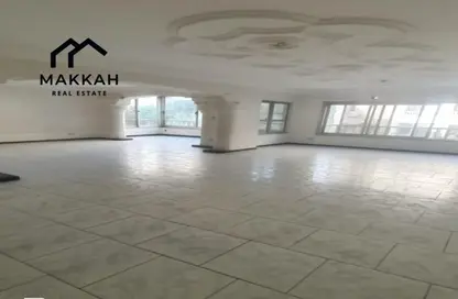 شقة - 2 غرف نوم - 2 حمامات للايجار في شارع صلاح سالم - روكسي - مصر الجديدة - القاهرة