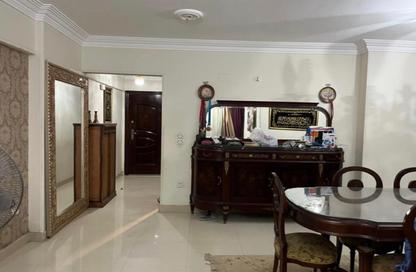 Apartment - 3 Bedrooms - 2 Bathrooms for sale in Zahraa Al Maadi Tunnel - Degla - Hay El Maadi - Cairo