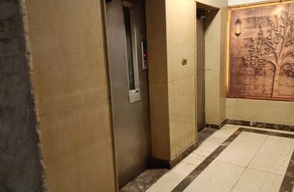 Apartment - 5 Bedrooms - 3 Bathrooms for sale in Mostafa Al Nahas St. - 6th Zone - Nasr City - Cairo