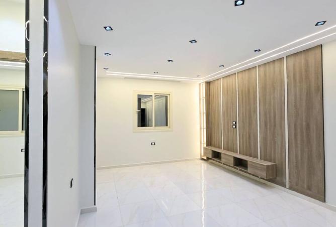 8427412 - Property Main Image