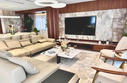 Villa - 6 Bedrooms - 4 Bathrooms for sale in Madinaty - Cairo