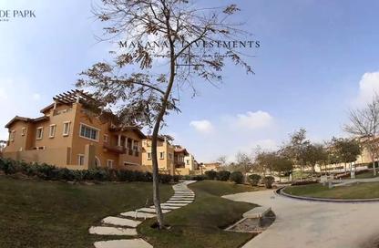 Duplex - 4 Bedrooms - 4 Bathrooms for sale in Park Corner - Hyde Park - New Cairo City - Cairo