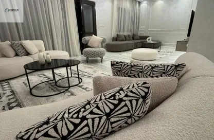 Apartment - 3 Bedrooms - 3 Bathrooms for rent in Eastown - 5th Settlement Compounds - The 5th Settlement - New Cairo City - Cairo