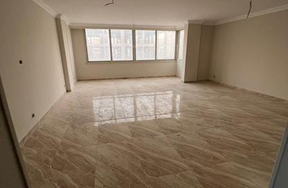 Apartment - 3 Bedrooms - 2 Bathrooms for sale in Mostashareen - North Investors Area - New Cairo City - Cairo Apartment - 3 Bedrooms - 2 Bathrooms for sale in Mostashareen - North Investors Area - New Cairo City - Cairo