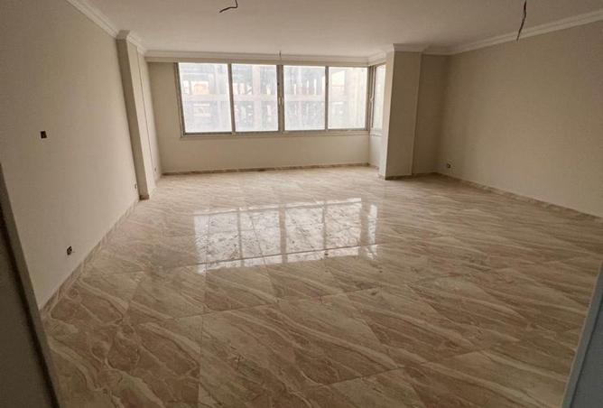 84777451 - Property Image 3
