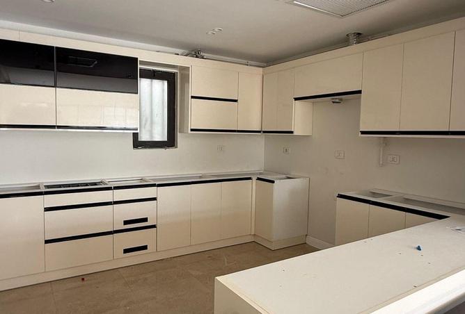 64394975 - صورة العقار 3