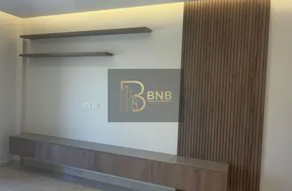 Apartment - 2 Bedrooms - 2 Bathrooms for rent in Moon Residences - Fifth Square - The 5th Settlement - New Cairo City - Cairo