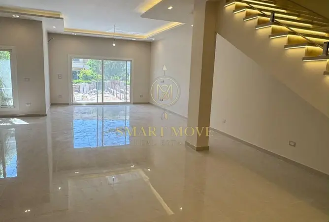 121658103 - Property Image 2