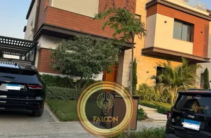 فيلا - 4 غرف نوم - 3 حمامات للبيع في ازار - كمبوندات التجمع الخامس - التجمع الخامس - مدينة القاهرة الجديدة - القاهرة