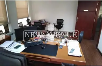 Whole Building - Studio - 4 Bathrooms for sale in El Laselky St. - Hay El Maadi - Cairo