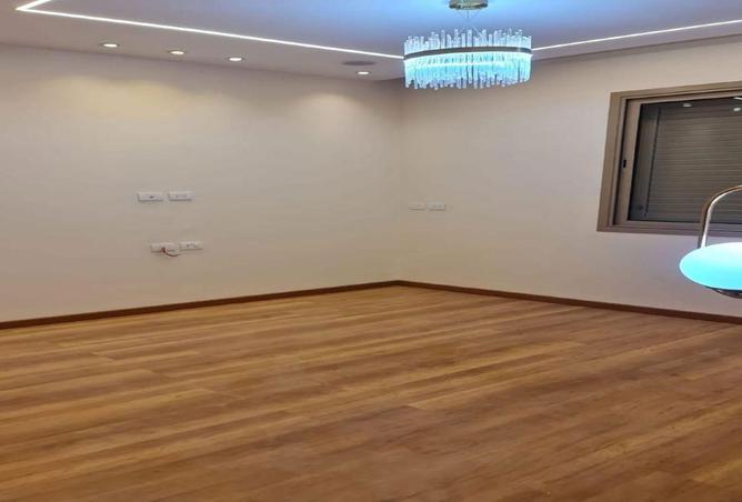 8637748 - الصورة الرئيسية للعقار