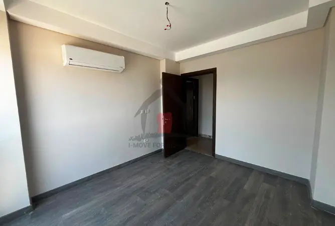 113534534 - Property Image 2