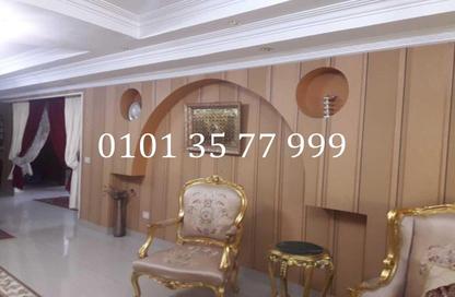 Apartment - 3 Bedrooms - 2 Bathrooms for rent in Gate 3 old - Khafre - Hadayek El Ahram - Giza
